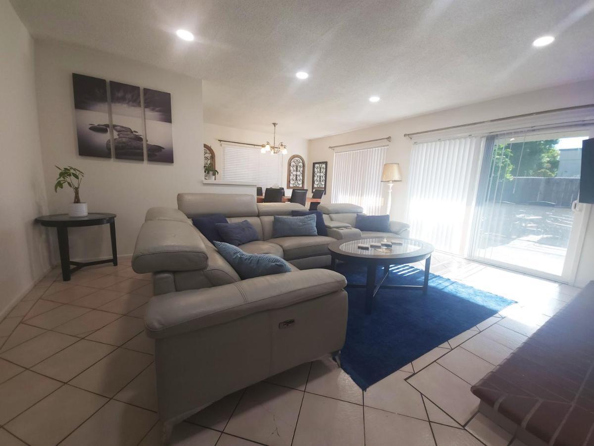 The Hathaway Suites Λος Άντζελες Εξωτερικό φωτογραφία